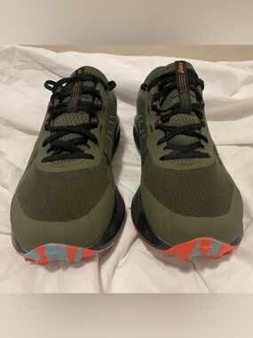 ASICS Men’s Size 10.5 - Gel-Excite Trail 2 - Olive Green Athletic Trail Sneakers